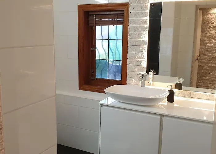 Lovely Big Unit With A Fantastic View * برغن
